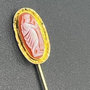 Antique Victorian 10K Yellow Gold Carved Shell Cameo Stick Pin Brooch Circa 1900